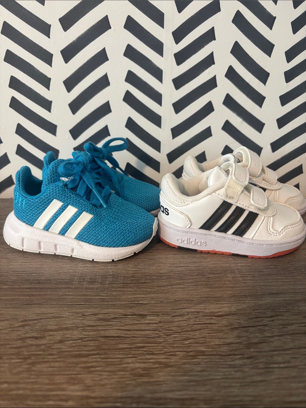 adidas Kids' Teal Knit Sneakers and White Velcro Trainer